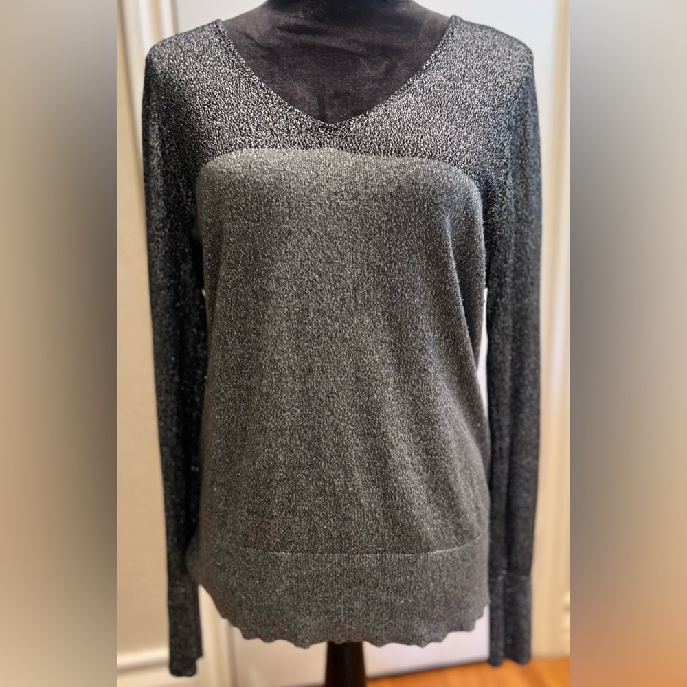 Lane Bryant V-Neck Silver Gray‎ & Black Colorblock Metallic Sweater Size 14/16